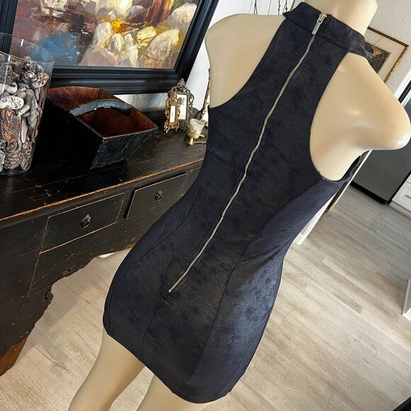 bebe black hi collared bandage dress with brass back zipper & front grommets - Picture 6 of 6